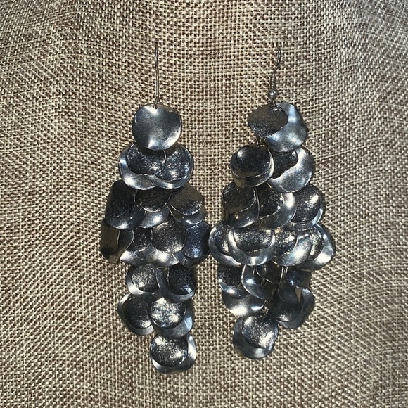Earrings dangle silver colored - Picture 3 of 4